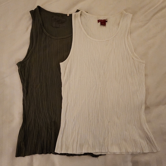Guess Men's Ribbed Tank Tops (Bundle of 2) - Picture 1 of 7